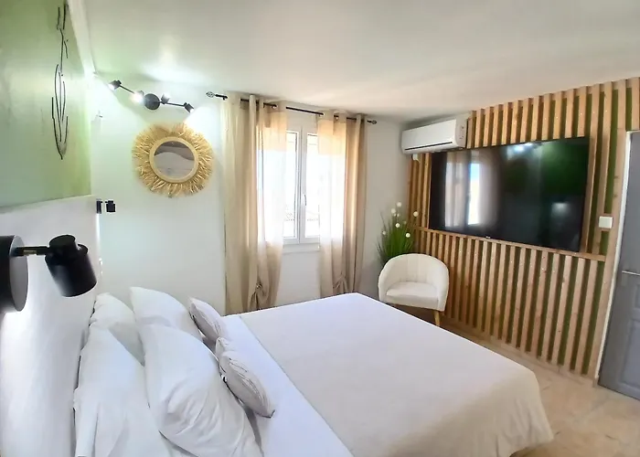 Hotel Boutique Quai D'Azur